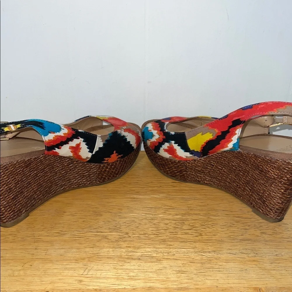 Mootsies Tootsies Moloker Multicolor Wedge Sandals 031026 Size 9M